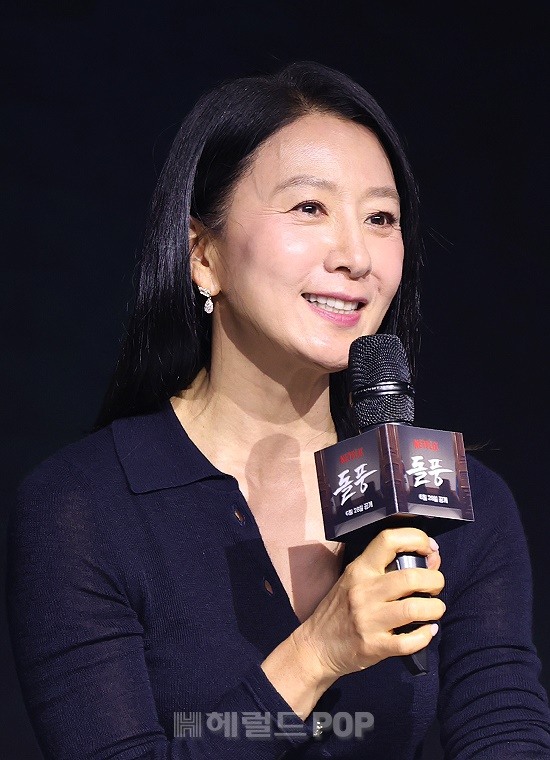 배우 김희애/사진=민선유 기자