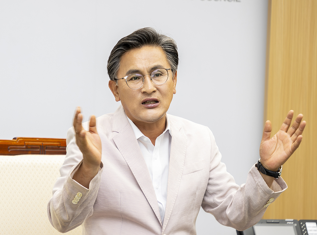 박성만 경북도의회의장