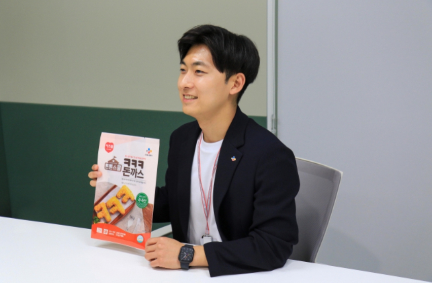 “ㅋ·한반도 돈가스…반신반의했지만, 반응은 폭발적이었죠” [인터뷰]