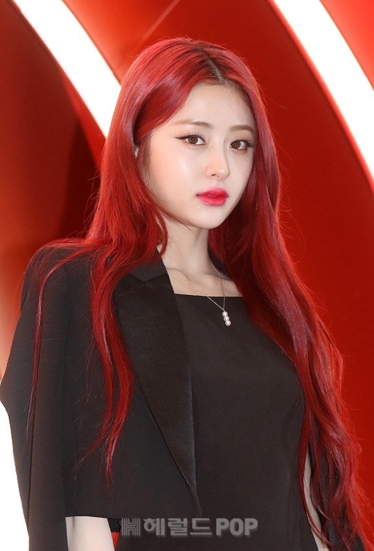 르세라핌 허윤진/사진=민선유 기자