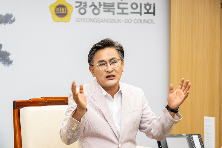 박성만 경북도의회 의장[경북도의회 제공]