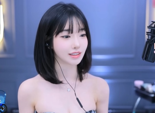 과즙세연 유튜브 캡처