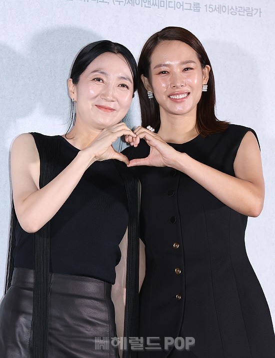 배우 김주령, 조윤희/사진=민선유 기자