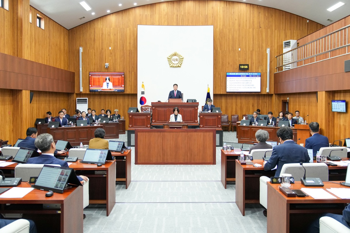 경주시의회 임시회 모습.[경주시의회 제공]