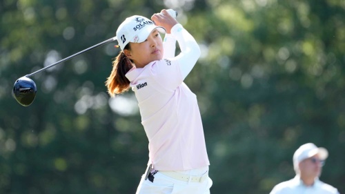 2타 차 선두로 최종라운드에 나서는 고진영. [사진=LPGA]