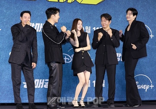 김동욱, 서현우, 박세완, 박지환, 이승우/사진=민선유 기자