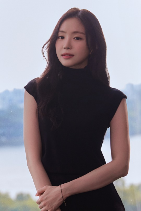 손나은/사진=YG엔터테인먼트