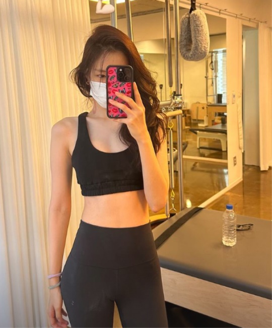 손나은 채널