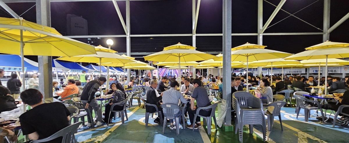 별별야맥파티 행사장에 참가한 시민들 모습.[영천시 제공]
