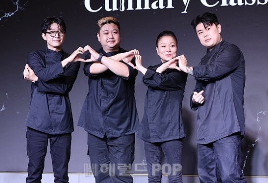 트리플 스타, 요리하는 돌아이, 이모카세 1호, 나폴리 맛피아/사진=민선유기자