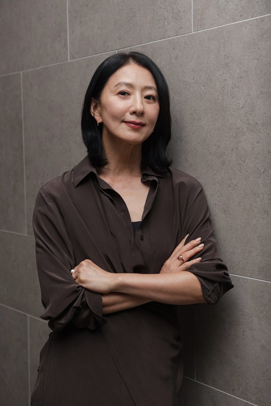 배우 김희애/사진=하이브미디어코프, 마인드마크 제공