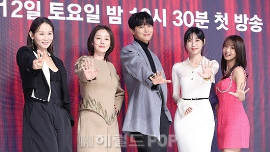 김선영, 김성령, 연우진, 김소연, 이세희/사진=민선유기자