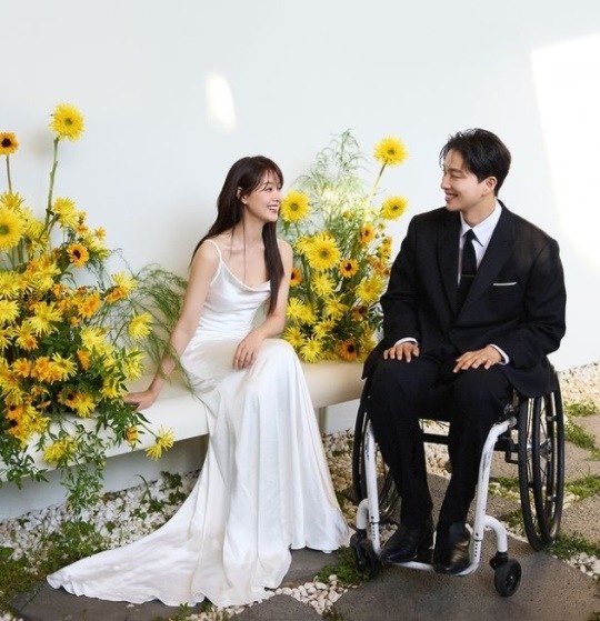 송지은, 박위/사진=송지은 SNS