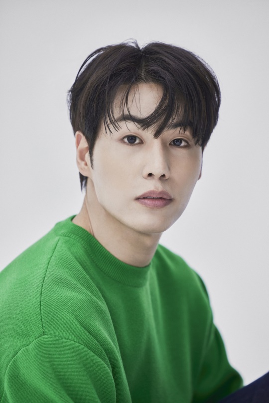 나현우/사진=잼엔터 제공