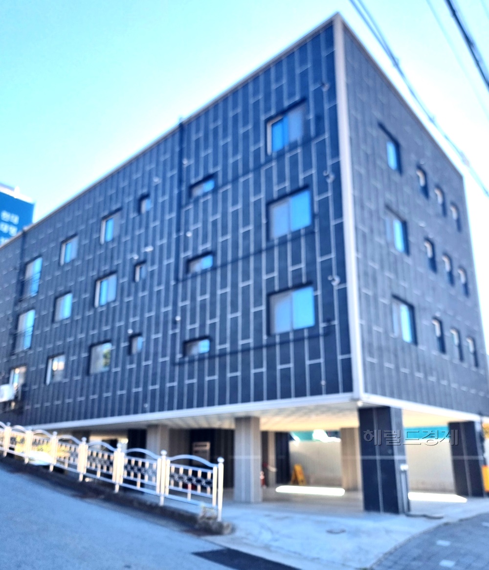 영주시 A 의원 부인이 지난 7월경 경매로 낙찰받은 대동로에 있는 다가구 주택