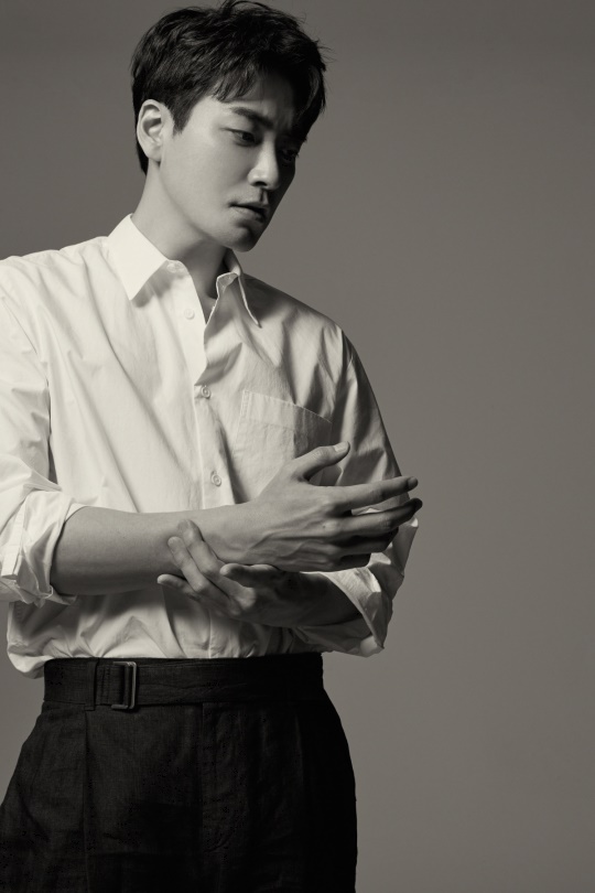 이준혁/사진=에이스팩토리 제공