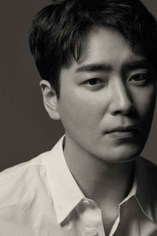 이준혁/사진=에이스팩토리 제공