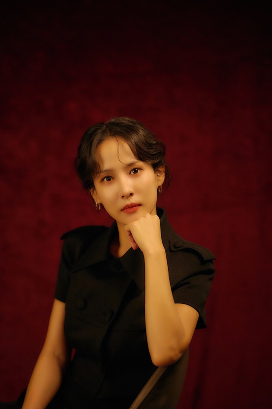 배우 조여정/사진=스튜디오앤뉴, 쏠레어파트너스(유), NEW 제공