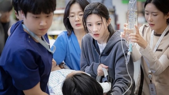 tvN '슬기로운 전공의 생활' 포스터