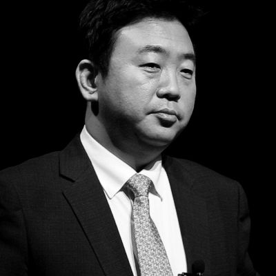 양희경_흑백 400.jpg