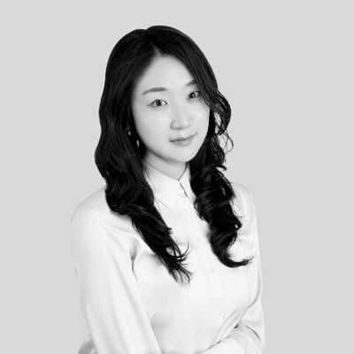 김경연_흑백 400.jpg